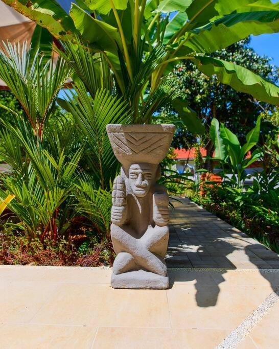 Casa Kristel - Exquisite Villa Getaway Puerto Viejo de Talamanca エクステリア 写真