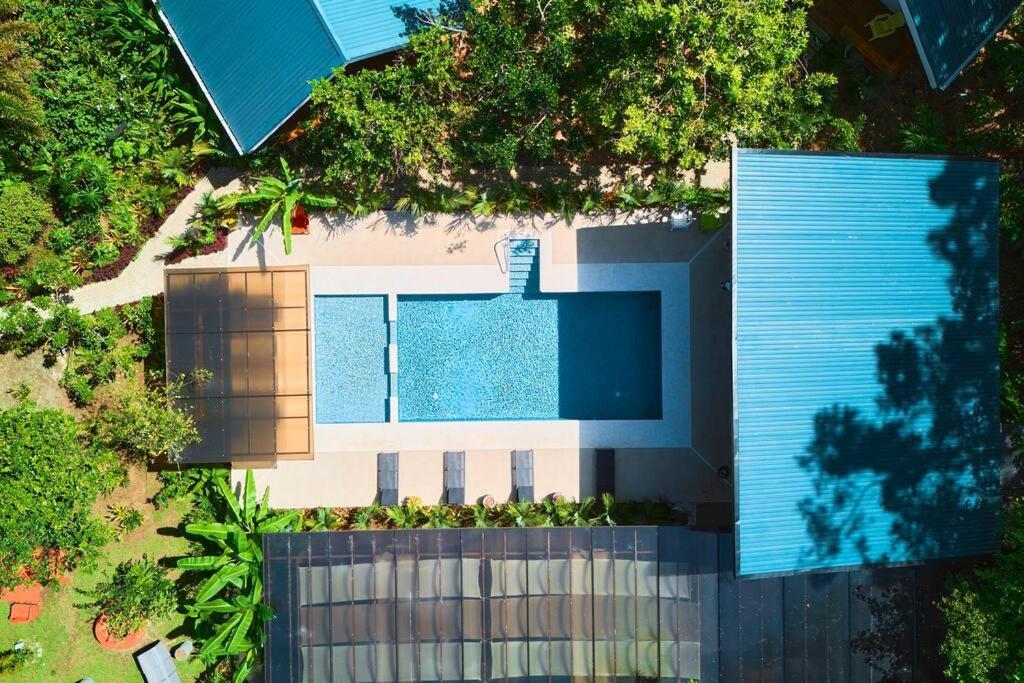 Casa Kristel - Exquisite Villa Getaway Puerto Viejo de Talamanca エクステリア 写真