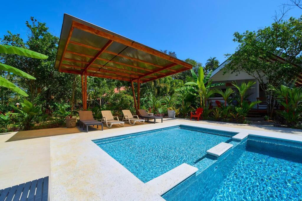 Casa Kristel - Exquisite Villa Getaway Puerto Viejo de Talamanca エクステリア 写真