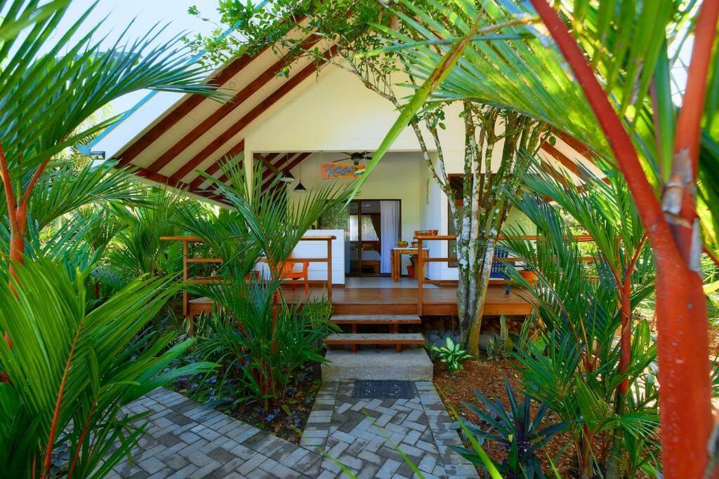 Casa Kristel - Exquisite Villa Getaway Puerto Viejo de Talamanca エクステリア 写真