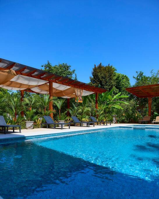 Casa Kristel - Exquisite Villa Getaway Puerto Viejo de Talamanca エクステリア 写真